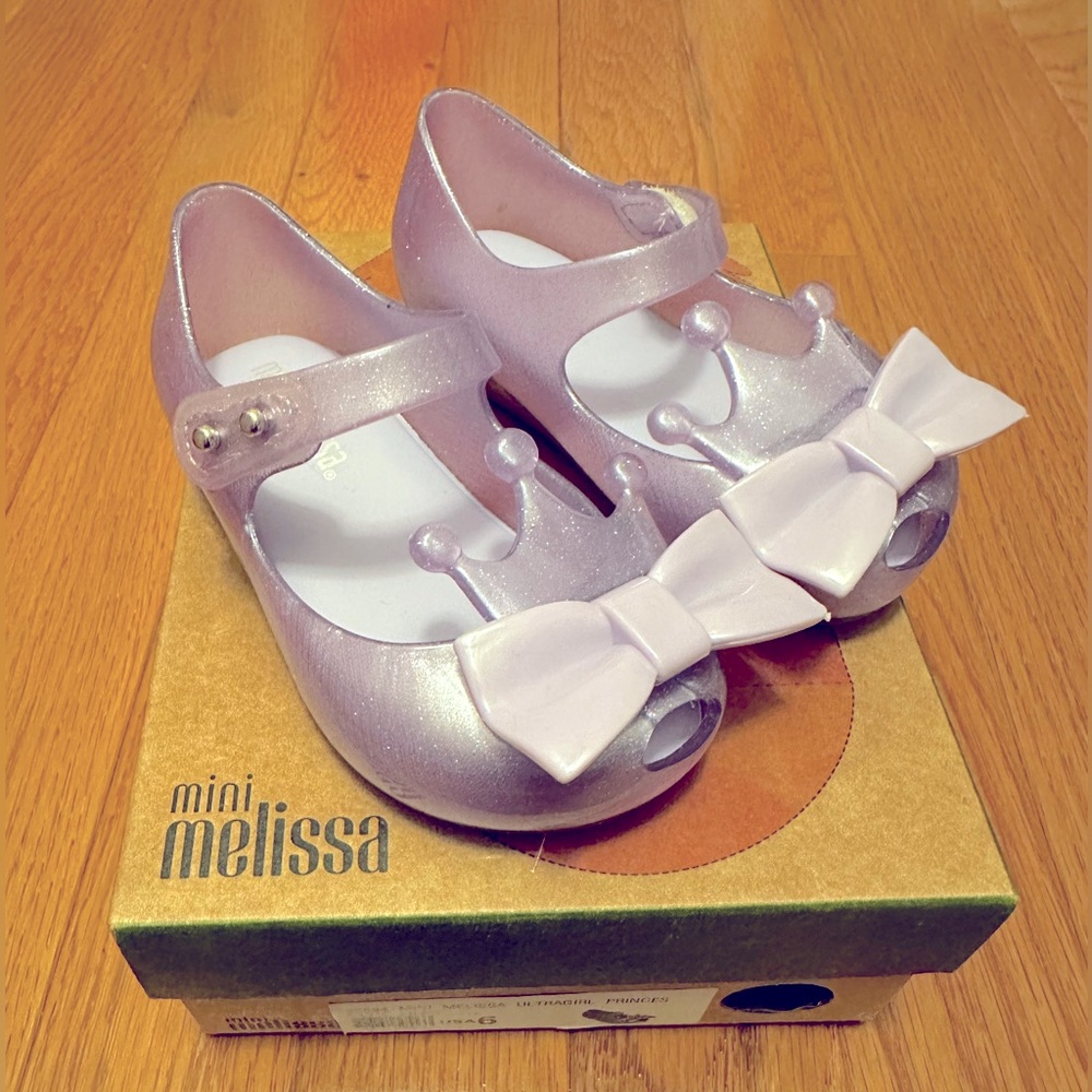 Mini Melissa Princess Shoes 6 NEW